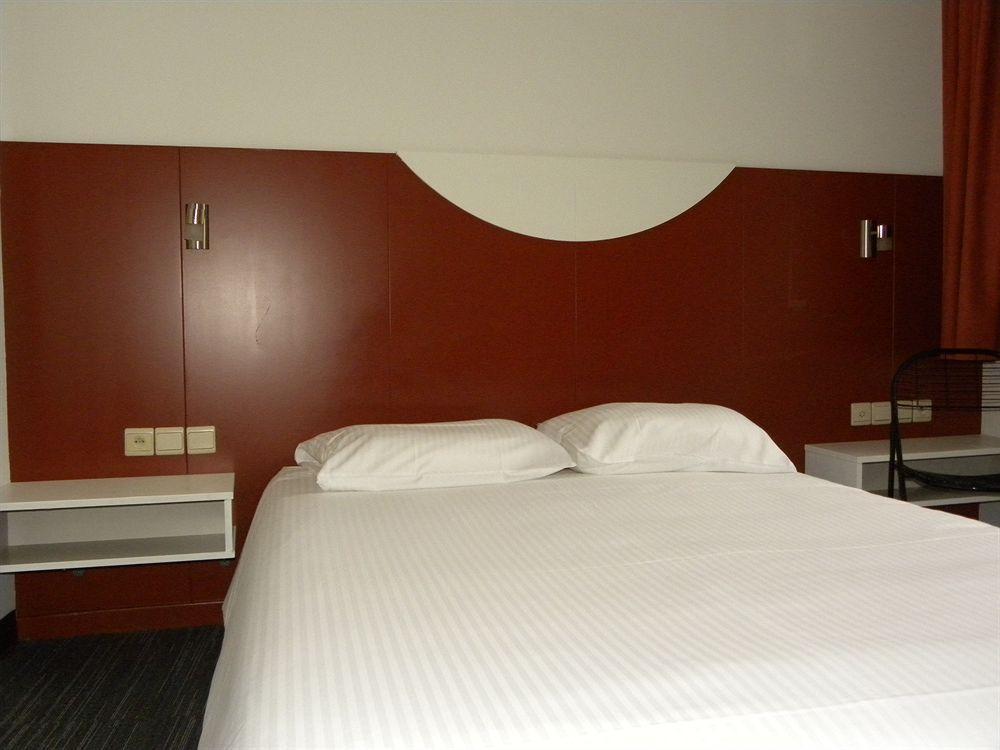 Green Hotel เกงค์ ภายนอก รูปภาพ